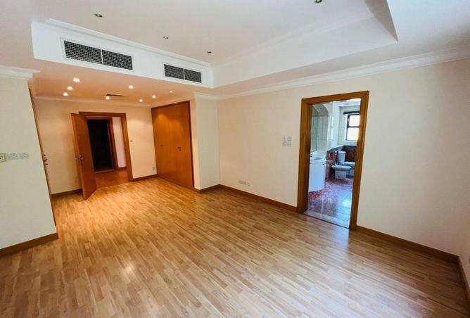 53269638 - Property Image 3