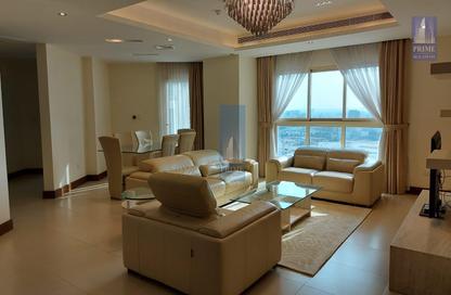 Apartment - 2 Bedrooms - 3 Bathrooms for rent in Al Juffair - Capital Governorate Apartment - 2 Bedrooms - 3 Bathrooms for rent in Al Juffair - Capital Governorate
