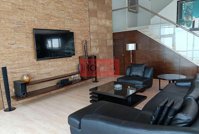 56921249 - Property Main Image