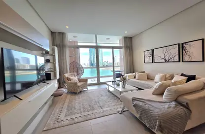 Apartment - 3 Bedrooms - 4 Bathrooms for rent in Reef Island - Capital Governorate