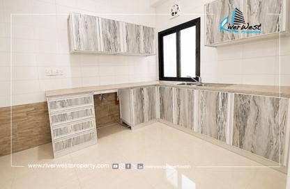 Apartment - 2 Bedrooms - 2 Bathrooms for rent in Exhibition Road - Hoora - Capital Governorate