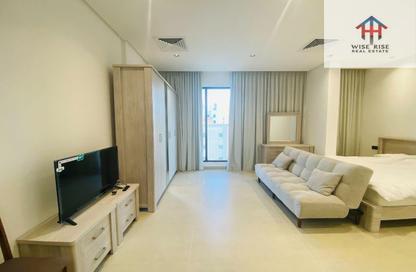 Apartment - Studio - 1 Bathroom for rent in Al Burhama - Manama - Capital Governorate