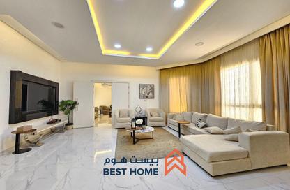 Villa - 6 Bedrooms - 7+ Bathrooms for sale in Saar - Northern Governorate Villa - 6 Bedrooms - 7+ Bathrooms for sale in Saar - Northern Governorate