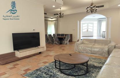Villa - 4 Bedrooms - 5 Bathrooms for rent in Janabiya - Northern Governorate