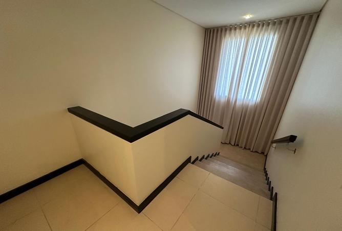 976018 - Property Image 3