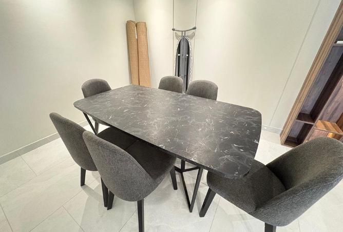 51203989 - Property Image 3