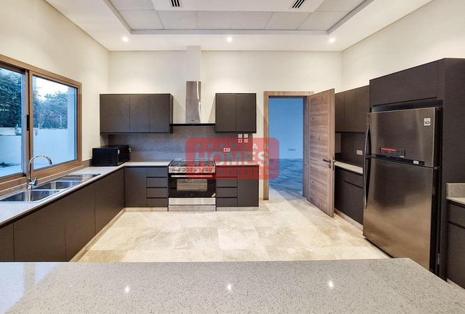 999976 - Property Image 3