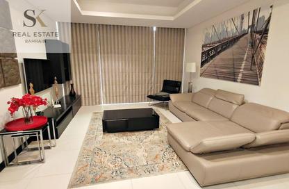 Apartment - 3 Bedrooms - 3 Bathrooms for rent in Reef Island - Capital Governorate