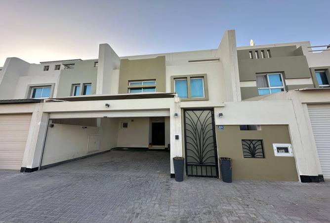 53574428 - Property Main Image