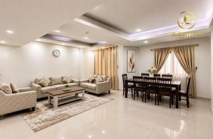 Apartment - 3 Bedrooms - 3 Bathrooms for rent in Mahooz - Manama - Capital Governorate