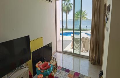 Villa - 3 Bedrooms - 4 Bathrooms for sale in Durrat Al Bahrain - Southern Governorate