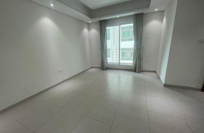 Apartment - 2 Bedrooms - 2 Bathrooms for rent in Al Burhama - Manama - Capital Governorate