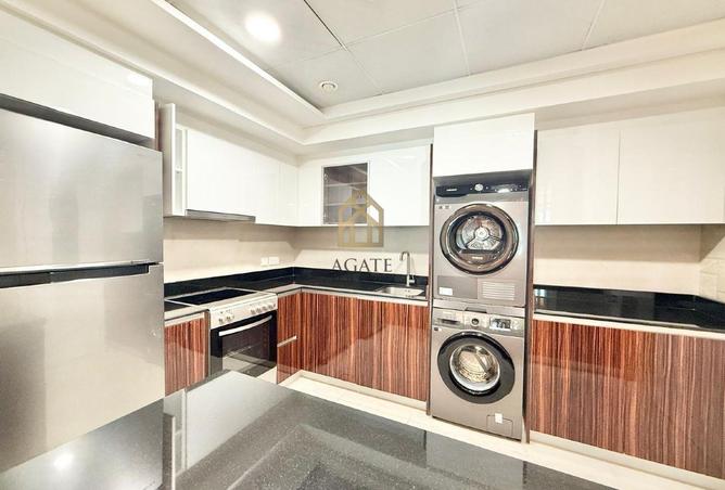 53033642 - Property Image 2