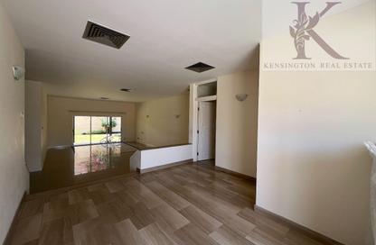 Compound - 4 Bedrooms - 4 Bathrooms for rent in Saar - Northern Governorate Compound - 4 Bedrooms - 4 Bathrooms for rent in Saar - Northern Governorate