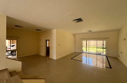 Compound - 4 Bedrooms - 4 Bathrooms for rent in Saar - Northern Governorate Compound - 4 Bedrooms - 4 Bathrooms for rent in Saar - Northern Governorate