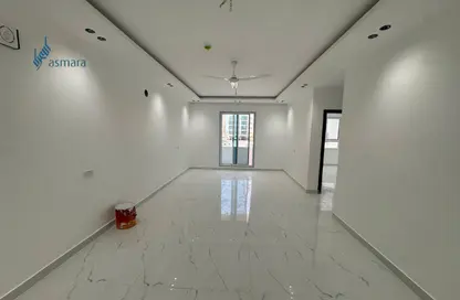Apartment - 5 Bedrooms - 4 Bathrooms for sale in Hidd - Muharraq Governorate