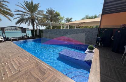 Villa - 4 - 4 for rent in Amwaj Beachfront - Amwaj Islands - Muharraq Governorate