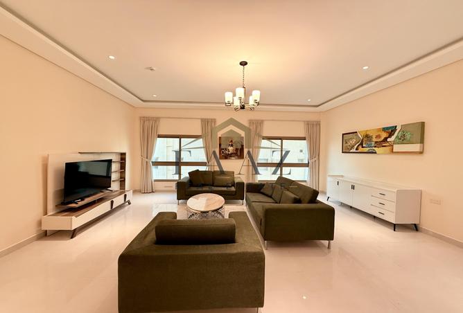 54452152 - Property Main Image