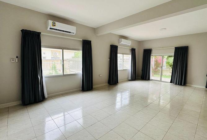 52675697 - Property Image 2