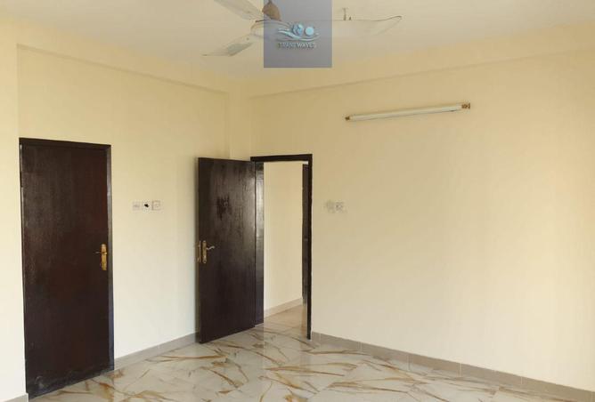 974985 - Property Image 2