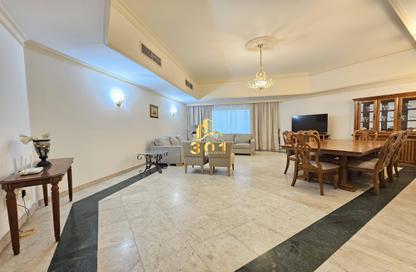 Apartment - 3 Bedrooms - 3 Bathrooms for rent in Al Juffair - Capital Governorate