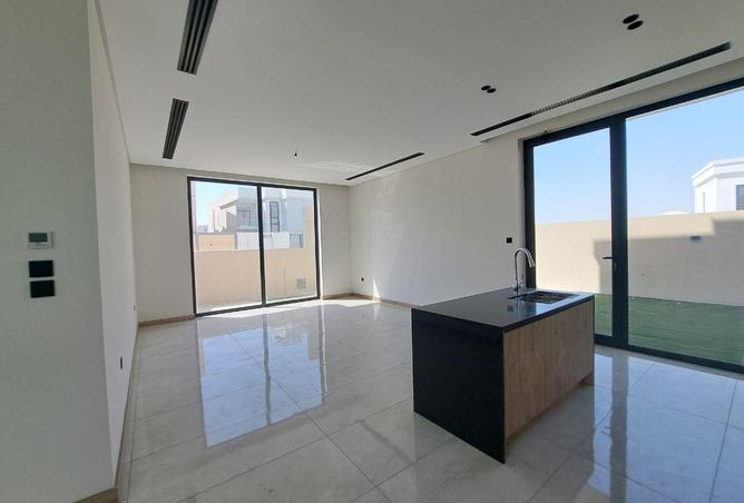 1001557 - Property Image 3