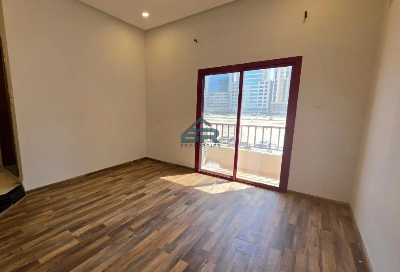 57877155 - Property Main Image