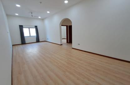 Apartment - 2 Bedrooms - 2 Bathrooms for rent in Saar - Northern Governorate