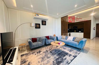 Villa - 5 Bedrooms - 4 Bathrooms for rent in Budaiya - Northern Governorate