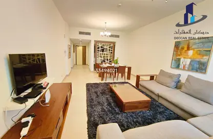 Apartment - 2 Bedrooms - 2 Bathrooms for rent in Al Juffair - Capital Governorate