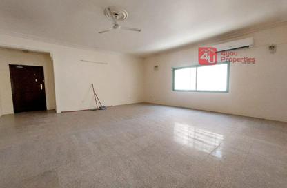 Apartment - 2 Bedrooms - 2 Bathrooms for rent in Mahooz - Manama - Capital Governorate Apartment - 2 Bedrooms - 2 Bathrooms for rent in Mahooz - Manama - Capital Governorate