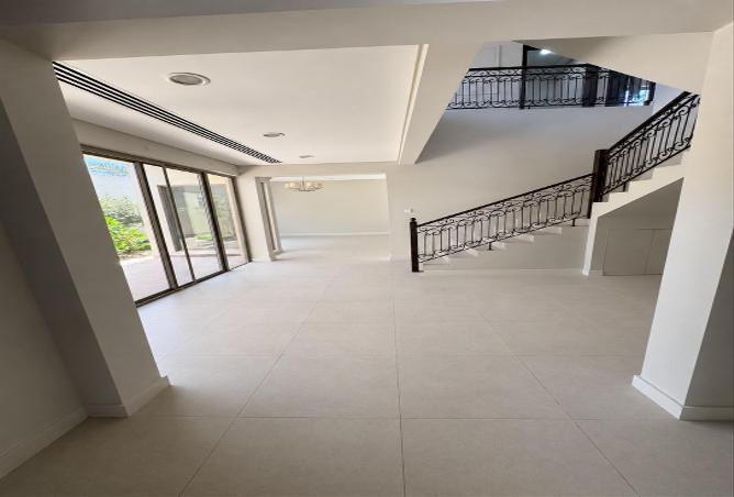 54068411 - Property Image 2