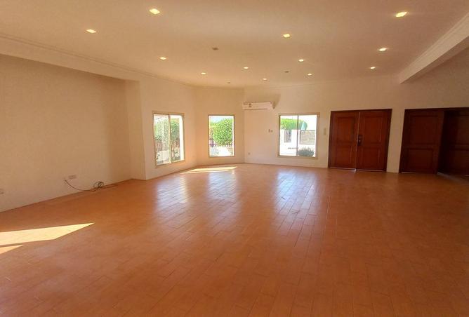 51799702 - Property Main Image