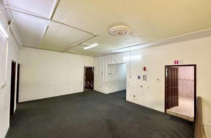 Villa - 7+ - 6 for rent in Isa Town - Central Governorate