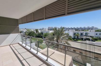Apartment - 3 Bedrooms - 3 Bathrooms for rent in Tala Island - Amwaj Islands - Muharraq Governorate