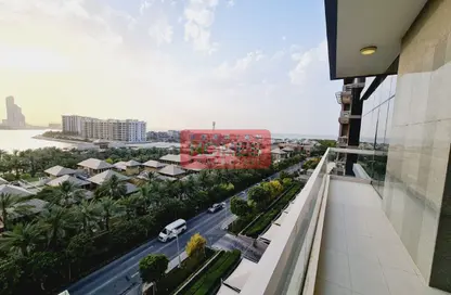 Apartment - 3 Bedrooms - 4 Bathrooms for rent in Reef Island - Capital Governorate