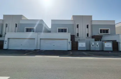 فيلا - 3 غرف نوم - 5 حمامات للبيع في ديار المحرق - المحرق