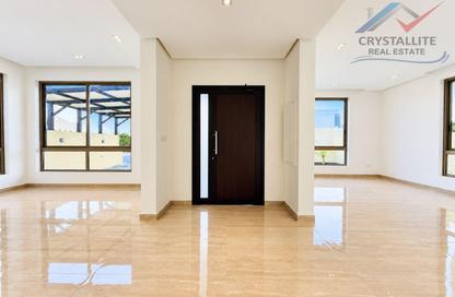 Villa - 4 - 5 for rent in Saar - Northern Governorate