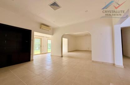 Villa - 3 Bedrooms - 3 Bathrooms for rent in Janabiya - Northern Governorate Villa - 3 Bedrooms - 3 Bathrooms for rent in Janabiya - Northern Governorate