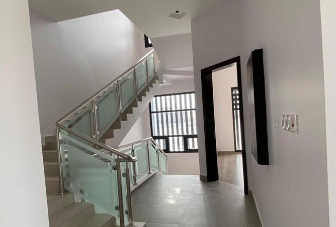 996307 - Property Image 3