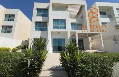 Villa - 3 Bedrooms - 3 Bathrooms for rent in Dilmunia Island - Muharraq Governorate