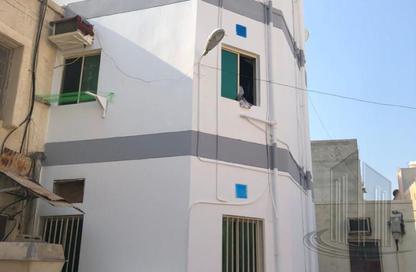 Whole Building - 7+ - 7+ for rent in Muharraq - Muharraq Governorate Whole Building - 7+ - 7+ for rent in Muharraq - Muharraq Governorate