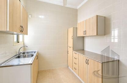 Whole Building - 7+ - 7+ for rent in Muharraq - Muharraq Governorate