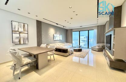 Apartment - 2 Bedrooms - 3 Bathrooms for rent in Reef Island - Capital Governorate