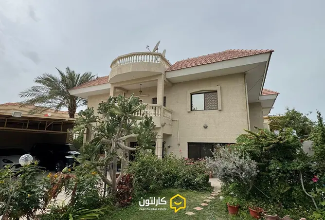 56066398 - Property Image 2