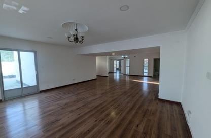 Villa - 3 Bedrooms - 3 Bathrooms for rent in Shakhura - Northern Governorate