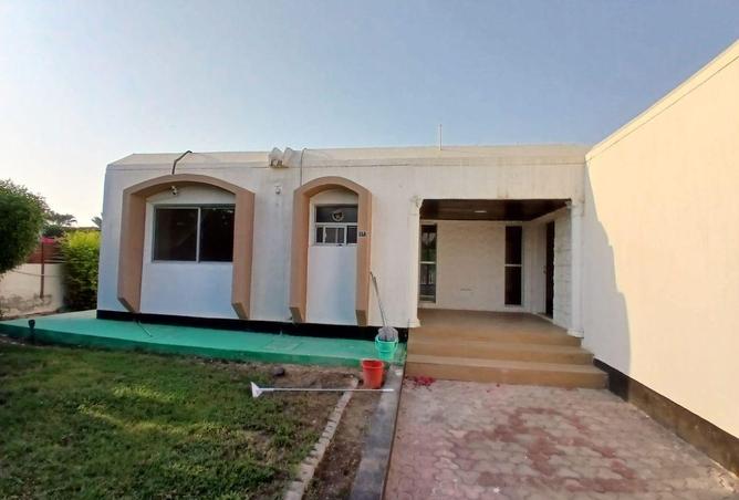 53404369 - Property Main Image