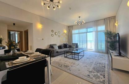 Apartment - 2 Bedrooms - 2 Bathrooms for rent in Amwaj Avenue - Amwaj Islands - Muharraq Governorate