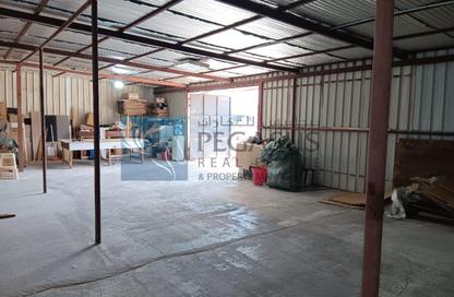 Warehouse - Studio for rent in Bilad Al Qadeem - Manama - Capital Governorate