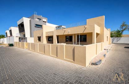 Villa - 3 Bedrooms - 2 Bathrooms for rent in Salihiya - Manama - Capital Governorate